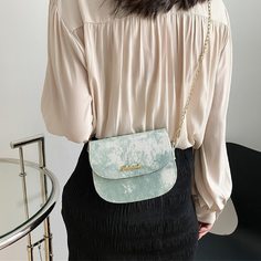 На цепочке тай дай Модный Сумка через плечо Shein