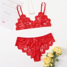 Комплект кружевного нижнего белья Shein