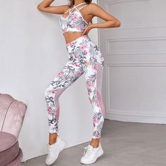 Контрастная сетка Со цветочками Спортивный комплектный костюм Shein
