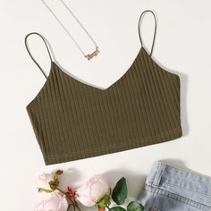Укороченный топ на подтяжках в рубчик Shein