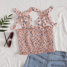 Топ с узлом на плечах Shein