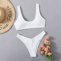 Однотонный купальник бикини с вырезом Shein