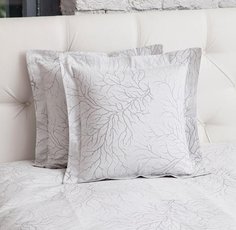 Наволочка декоративная LUXBERRY CORAL бело-серая 47х47