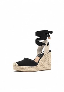 Туфли Stradivarius