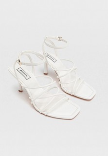 Босоножки Stradivarius