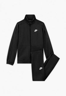 Костюм спортивный Nike