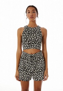 Топ Stradivarius
