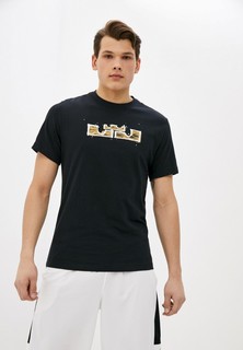 Футболка спортивная Nike