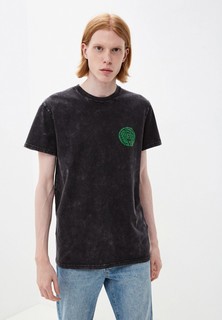 Футболка DC Shoes