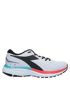 Низкие кеды и кроссовки Diadora