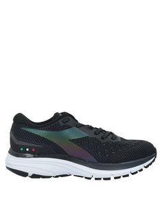 Низкие кеды и кроссовки Diadora