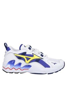 Низкие кеды и кроссовки Mizuno