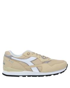 Низкие кеды и кроссовки Diadora