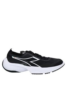 Низкие кеды и кроссовки Diadora