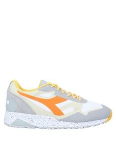 Низкие кеды и кроссовки Diadora