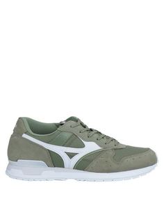 Низкие кеды и кроссовки Mizuno
