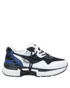 Низкие кеды и кроссовки Diadora