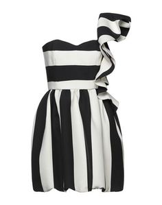 Короткое платье Valentino