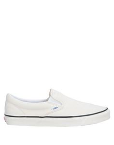 Низкие кеды и кроссовки Vans
