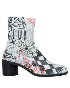 Полусапоги и высокие ботинки Maison Margiela