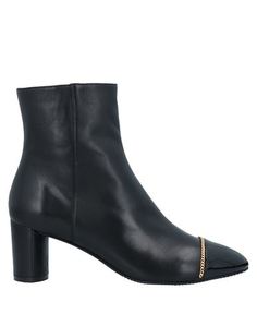 Полусапоги и высокие ботинки Stuart Weitzman