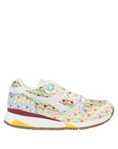 Низкие кеды и кроссовки Diadora