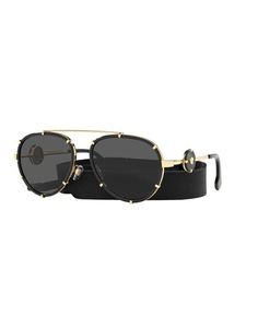 Солнечные очки Versace