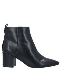 Полусапоги и высокие ботинки Guess