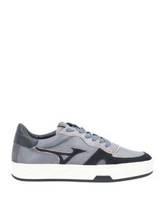 Низкие кеды и кроссовки Mizuno