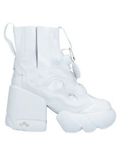 Полусапоги и высокие ботинки Maison Margiela x Reebok