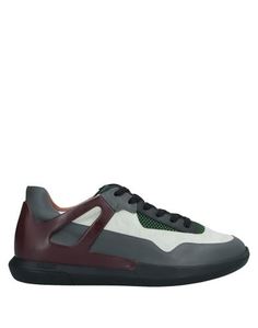 Низкие кеды и кроссовки Bally
