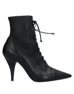 Полусапоги и высокие ботинки Casadei