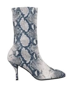 Полусапоги и высокие ботинки Stuart Weitzman