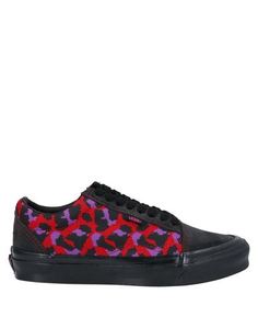 Низкие кеды и кроссовки Vans