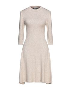 Короткое платье Vanessa Scott