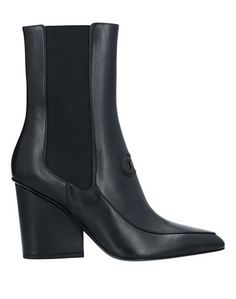 Полусапоги и высокие ботинки Salvatore Ferragamo