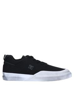 Низкие кеды и кроссовки DC Shoes