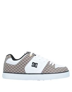 Низкие кеды и кроссовки DC Shoes