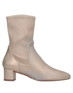 Полусапоги и высокие ботинки Stuart Weitzman