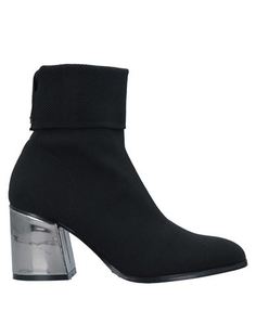 Полусапоги и высокие ботинки Armani Exchange