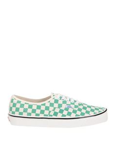 Низкие кеды и кроссовки Vans