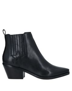 Полусапоги и высокие ботинки Guess
