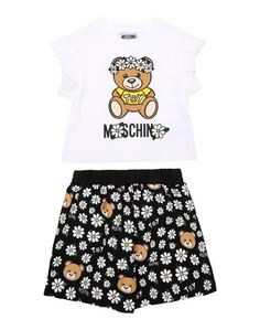 Комплекты с шортами Moschino KID