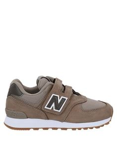 Низкие кеды и кроссовки New Balance