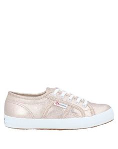 Низкие кеды и кроссовки Superga