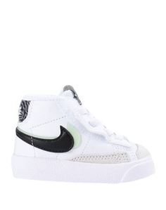 Высокие кеды и кроссовки Nike