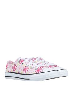 Низкие кеды и кроссовки Converse