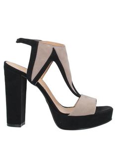 Сандалии Divine Follie