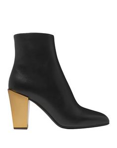 Полусапоги и высокие ботинки Salvatore Ferragamo