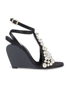 Сандалии Roger Vivier